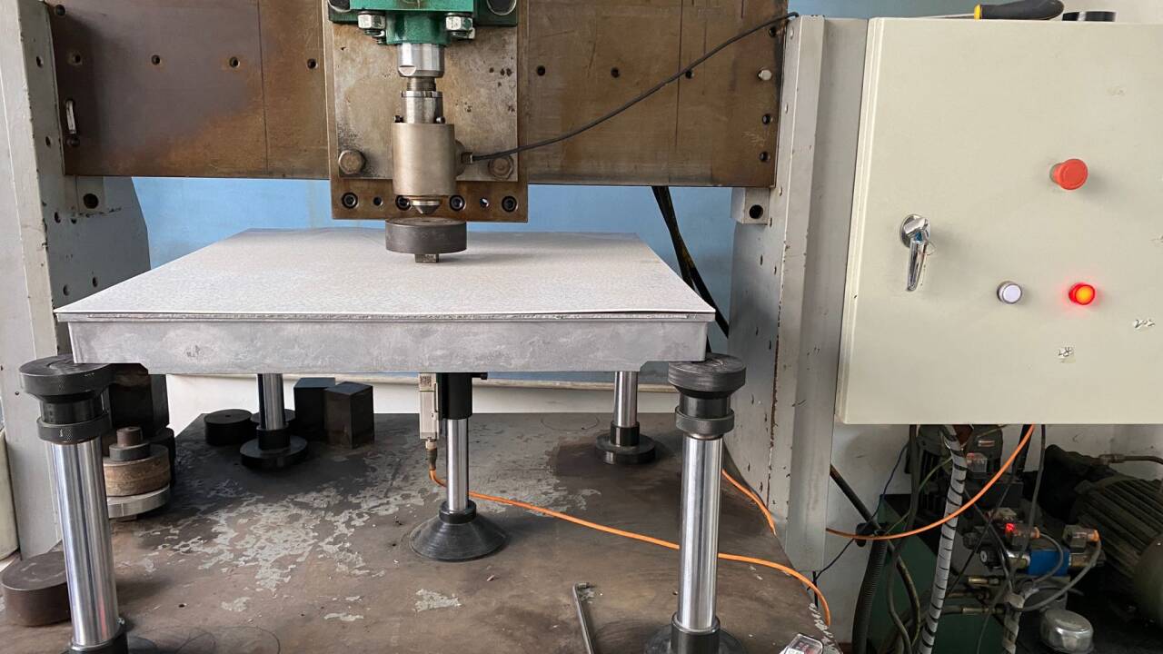 majet raised floor.jpg